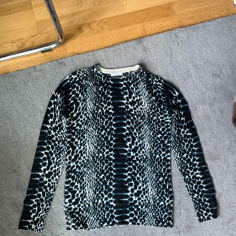 Equipment sweater